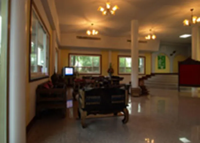 ภูผาผึ้งรีสอร์ท