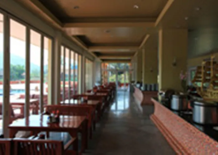 ภูผาผึ้งรีสอร์ท รีสอร์ท