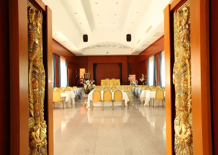 ภูผาผึ้งรีสอร์ท