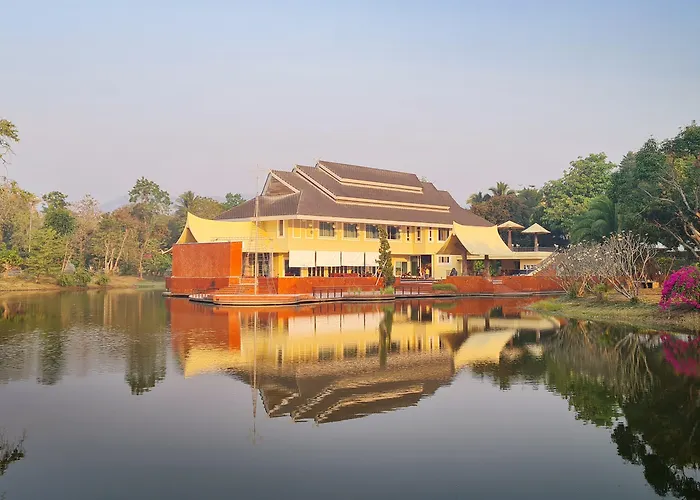 ภูผาผึ้งรีสอร์ท รีสอร์ท 3*