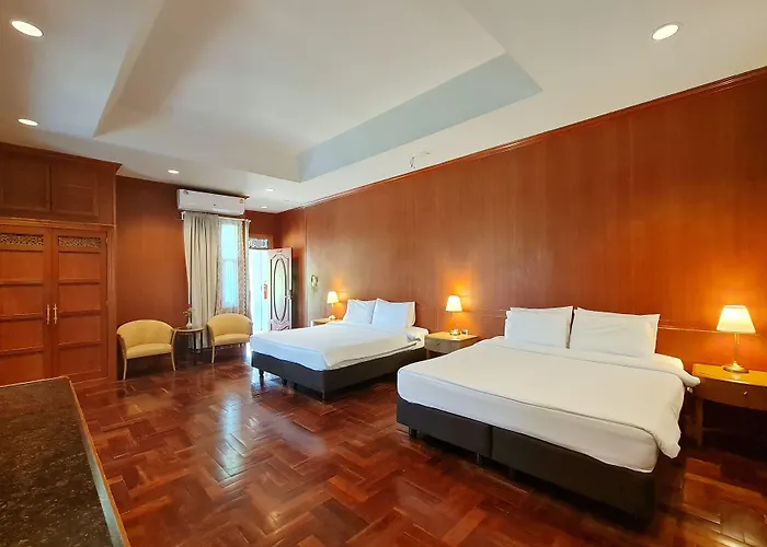 ภูผาผึ้งรีสอร์ท