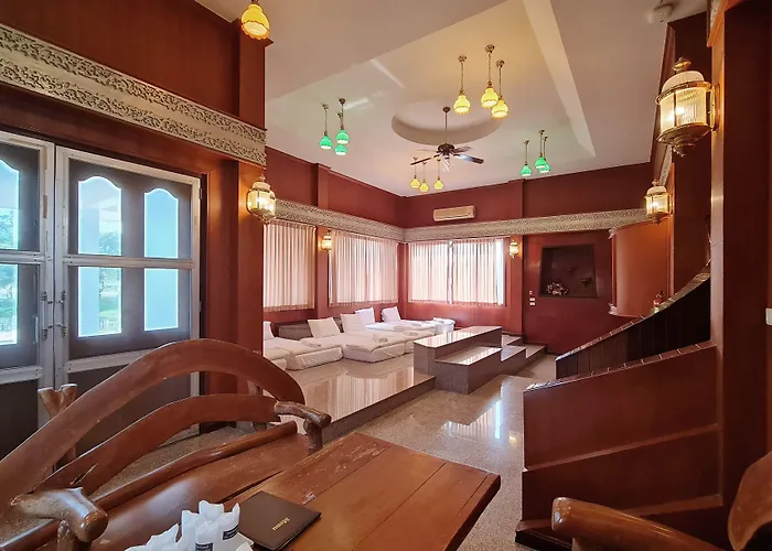 รีสอร์ท ภูผาผึ้งรีสอร์ท