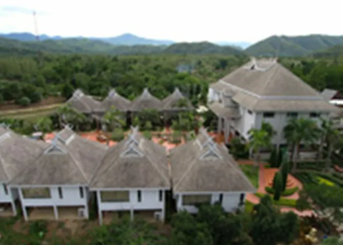 รีสอร์ท ภูผาผึ้งรีสอร์ท